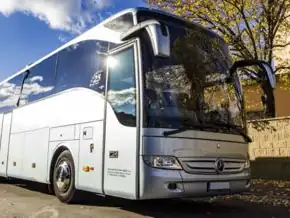 Reisebus 49+1 (Mercedes Tourismo)