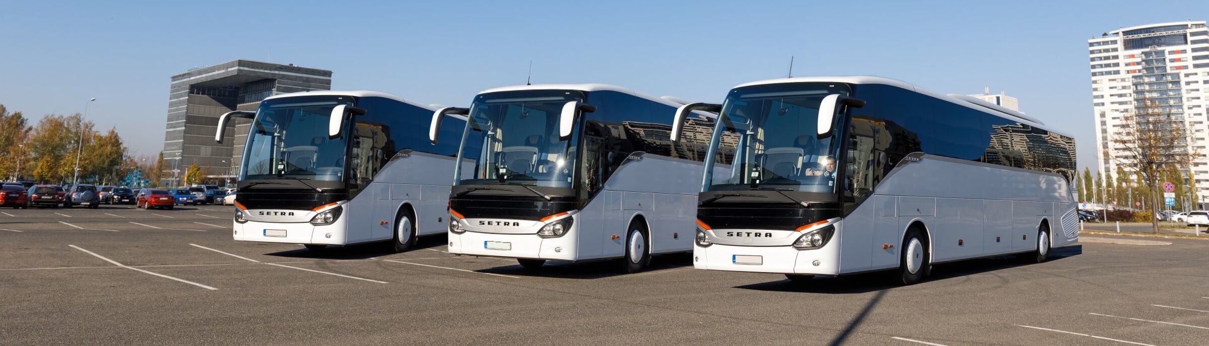 Cómo planificar el transporte de más de 100 personas
