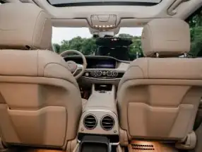 Premium Sedan (Mercedes S-Class) photo 4