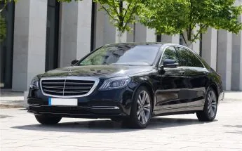 Premium Sedan (Mercedes S-Class) 1